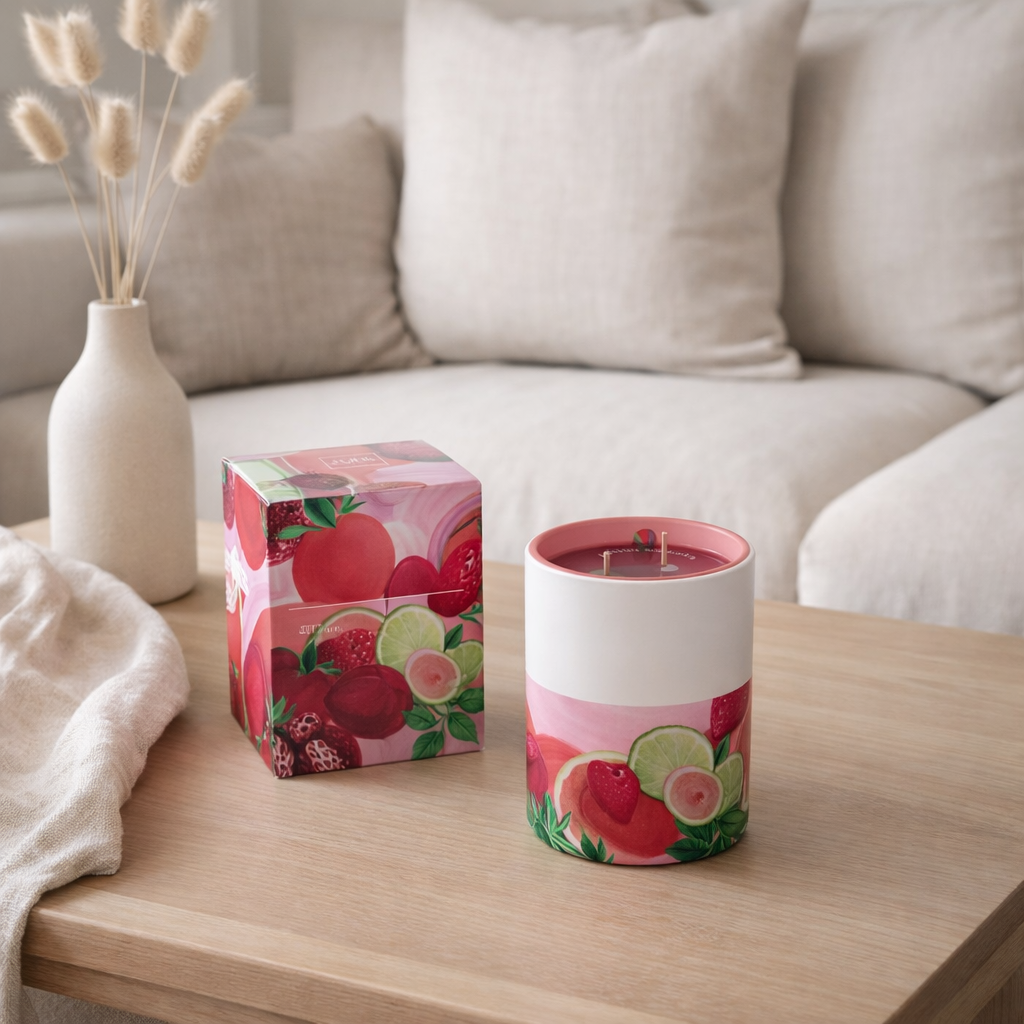 J-Line geurkaars Fraise Daiquiri Mojito - rose - petit - 45U en situation