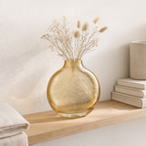 J -line Vase Miki - Verre - Transparent / Gold - Small - Ø 15 cm en situation