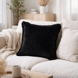 Coussin J-Line Alpha Square - polyester - noir en situation