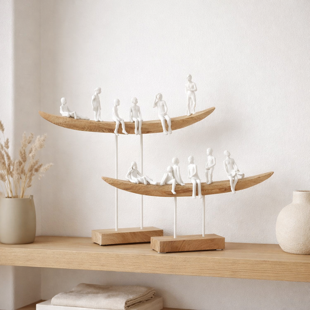 J-Line Decoration People on Couch - Wood / Metal - White / Naturel - Large en situation