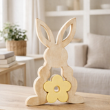 J-Line décoration Lapin Avec Fleur - bois - jaune - grand en situation