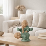 J -line Figure Monnik Jumping - Polyresin - Green en situation