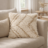 J-Line coussin Square Pearl - coton - blanc/or en situation