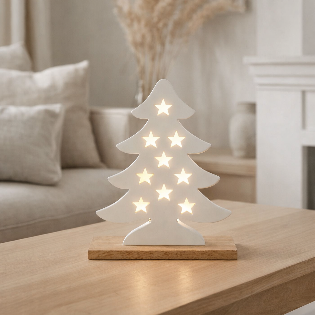 J-Line photophore Sapin de Noël - aluminium/bois - blanc - grand en situation