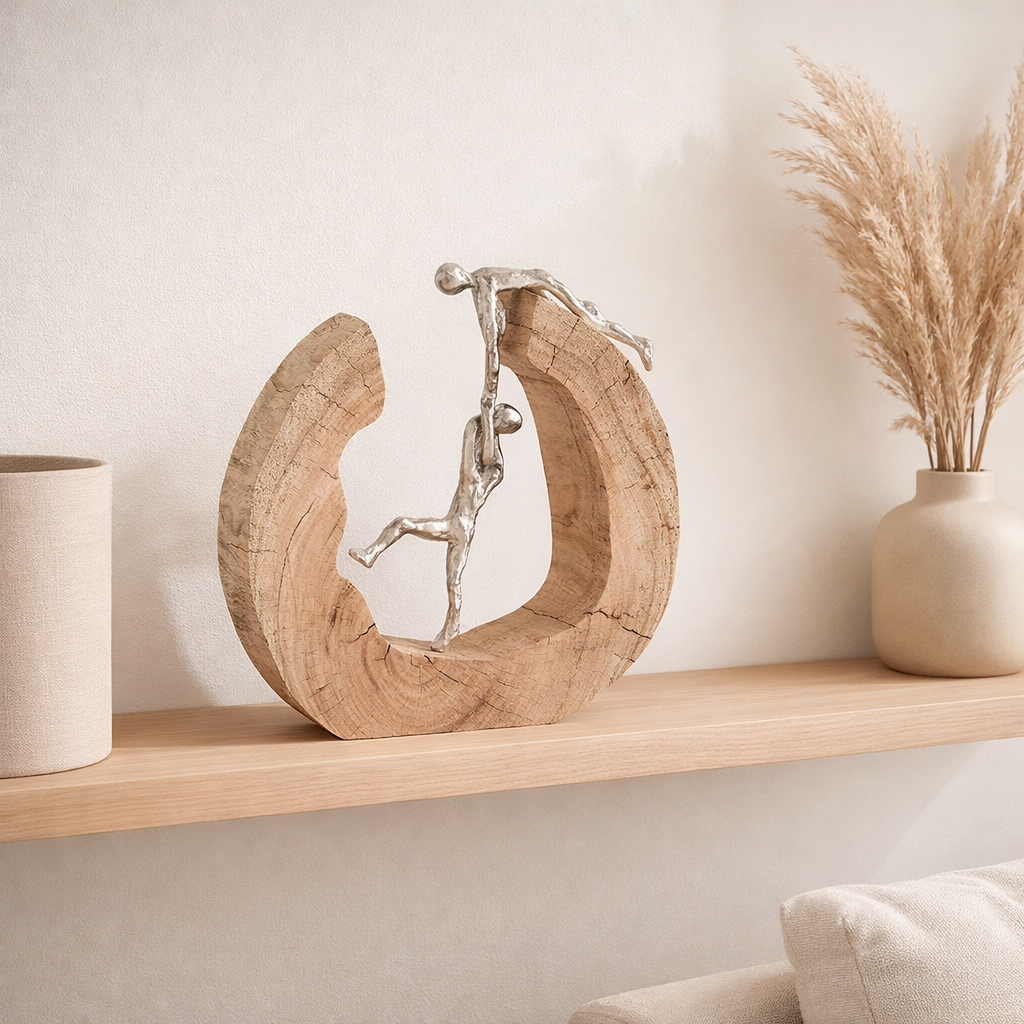 J-Lline Decoration Couple d'escalade - Bois / Aluminium - Natural / Silver en situation