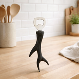 Ouvre-bouteille J-Line Antlers - acier - noir en situation