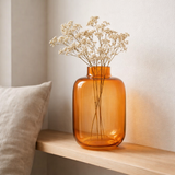 J -line Vase Rita - Verre - Orange - Small - 22,5 cm de haut en situation