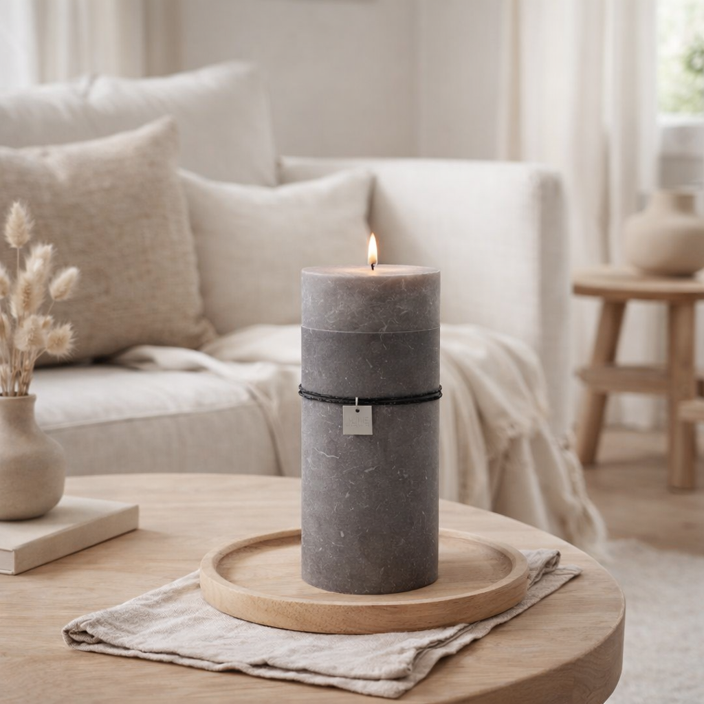 Bougie cylindrique J-Line - gris foncé - 140U - XXL en situation