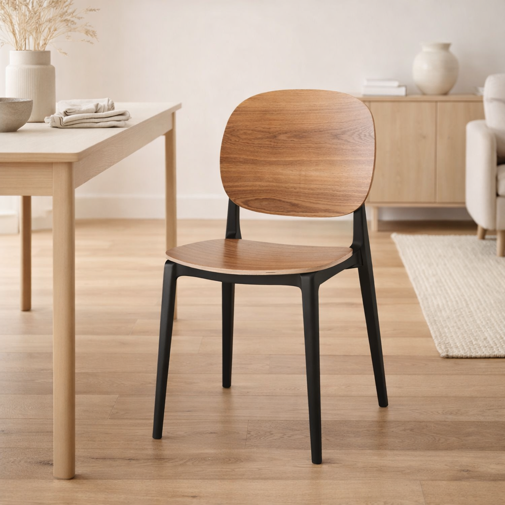 Chaise J-Line Basic - polyester/plastique - naturel en situation