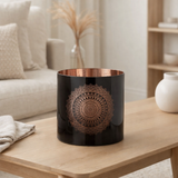 Lanterne J-Line Boho - verre - noir/cuivre - grande en situation