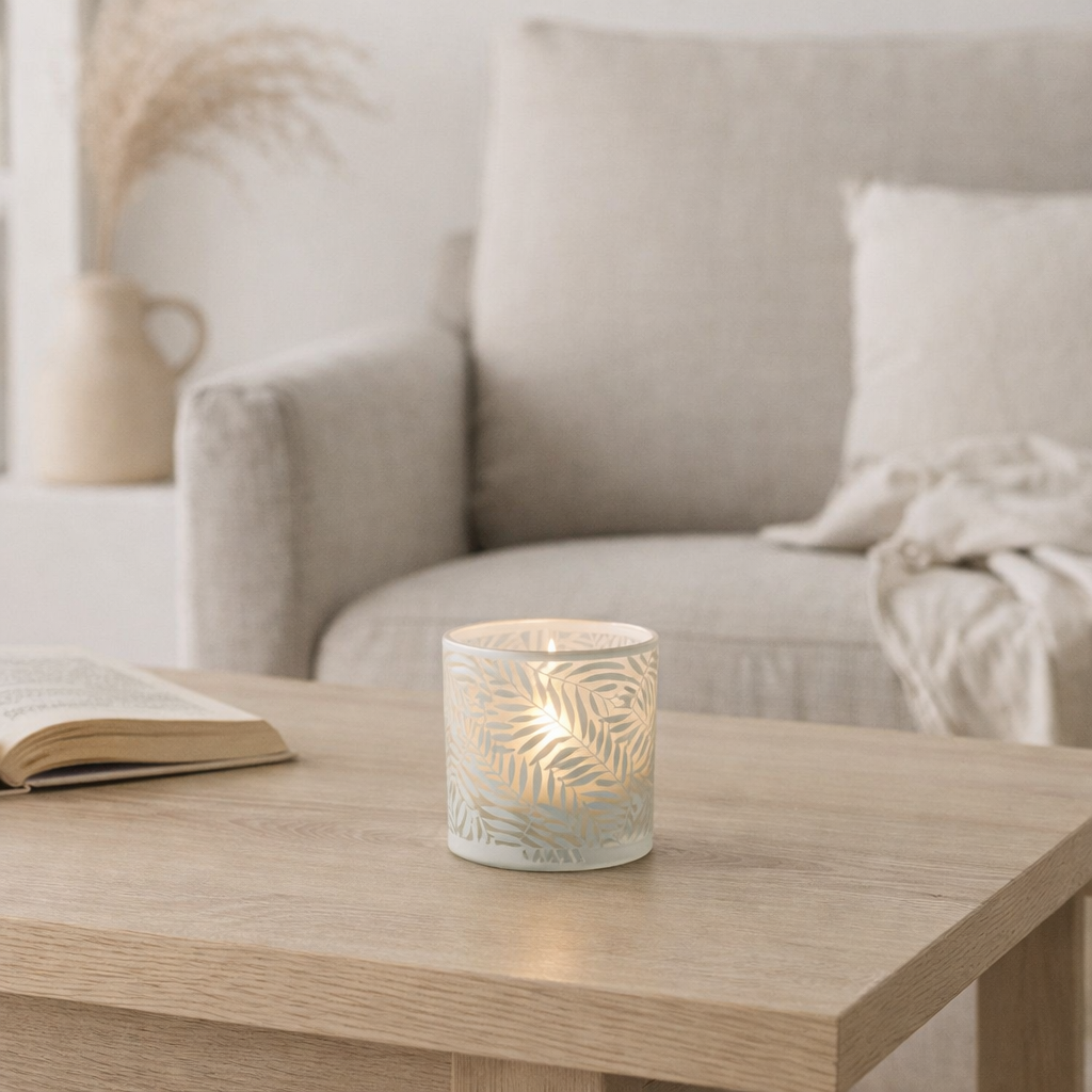 Bougeoir J-Line Leaves - verre - blanc - petit en situation