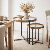 J-Line Lot de 2 Tables Basses Mine Verre/Bois de Sapin Naturel/Noir en situation
