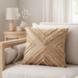 J-Line coussin Cross Square - polyester - beige en situation