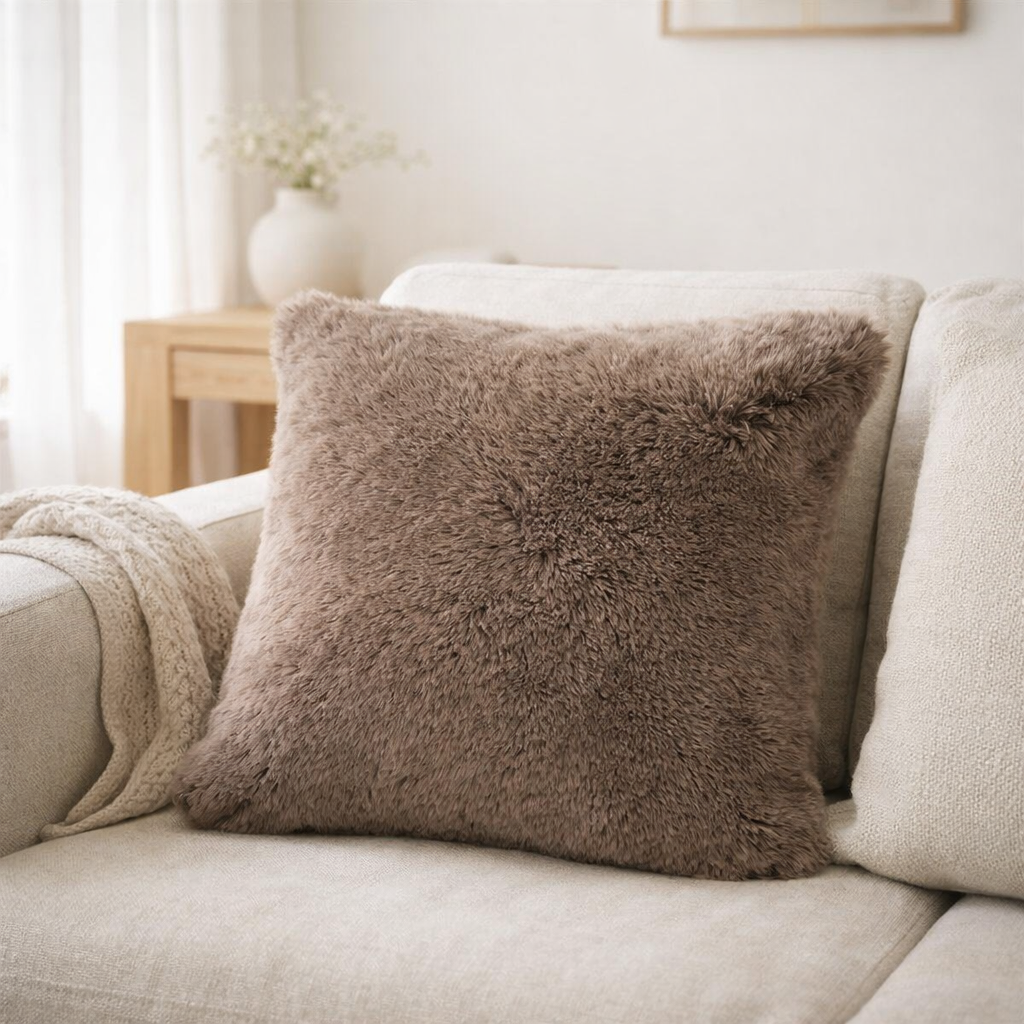 Coussin J-Line Cutie - polyester - taupe en situation
