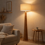 Lampadaire J-Line Threaded - bois - naturel/gris en situation