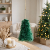 Sapin de Noël suspendu J-Line - plumes - vert foncé en situation
