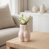 J -line flowerpot corps Dolomite - Céramique - rose - 16,5 cm de haut en situation