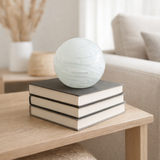 J -line Presse Paper Twister Round - Glass - Blanc - Small en situation