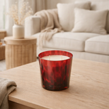 Bougie parfumée J-Line Noa - Bois de Santal - verre - rouge - petite - 50U en situation
