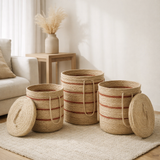 J-Line Lot de 3 Paniers Rayures + Couvercle Maïs Naturel/Rouge en situation