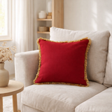 J-Line coussin Amour - textile - rouge/or en situation