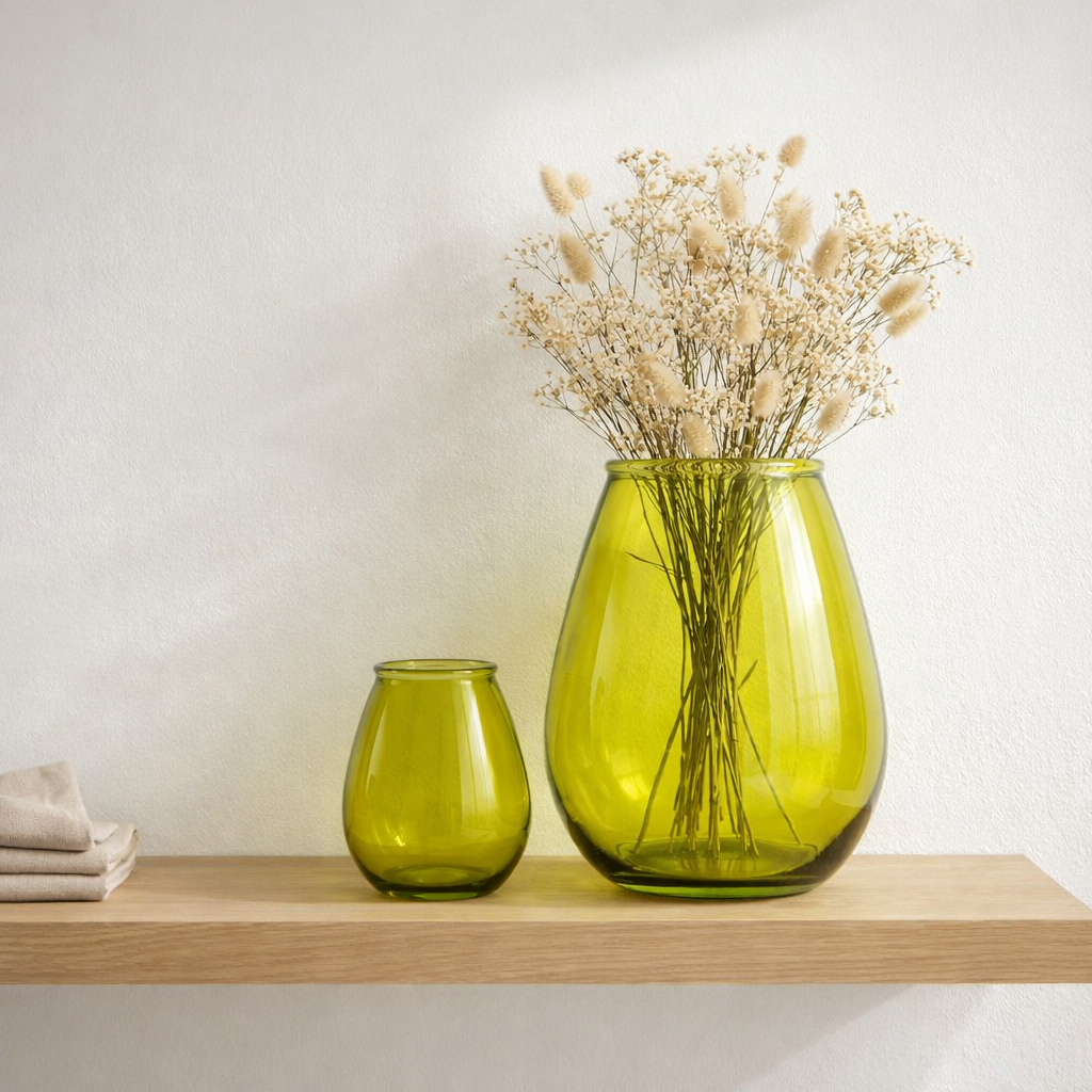 J-Line Vase Oeuf Verre Jaune Grand en situation