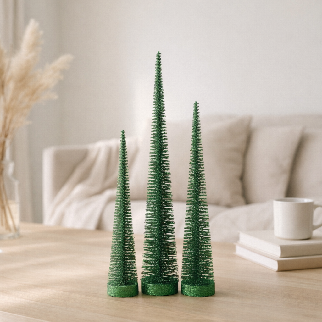 J -line Décoration de Noël arbre de Noël - plastique - vert - boîte de 3 en situation