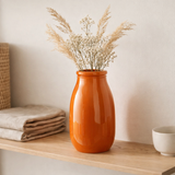 Vase J -line - Verre - Orange - Grand - Ø 17,5 cm en situation