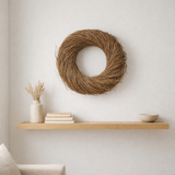 J-Lline Decoration Couronne Round - Bois - Natural - Medium en situation