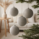 J-Line Boule de Noël Perles - verre - gris mat - grand - boîte de 4 en situation
