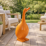 Figurine J-Line Goose Outdoor - plastique - orange en situation