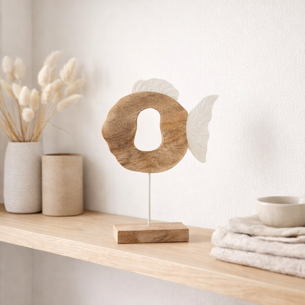 J -Liline Decoration Fish à pied - Bois - Blanc / Naturel en situation