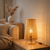 Lampe à table J-Line Lena - rotan - naturel en situation