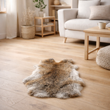 Peau de lapin J-Line - imitation fourrure - gris/marron en situation