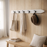 J-Line Porte Manteau Ski 5 Crochets Bois Blanc en situation