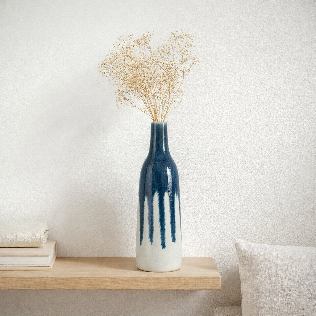 J-Line Vase Peinture Céramique Blanc/Bleu Moyen en situation