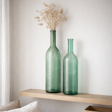 J -line Vase Cancun - Verre - Green - Grand - 101 cm de haut en situation