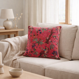 Oiseaux d'oreiller en j-line / Velvet de coton floral rose en situation