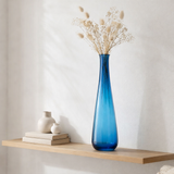 J -line Vase Noah - Verre - Bleu - Small - 80 cm de haut en situation