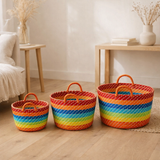 J-Line Lot de 3 Paniers Rainbow Stripes + Anses Seagrass Mix en situation