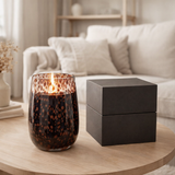 Bougie parfumée J-Line Mia - Cuir & Feuilles - verre - noir/mélange - L - 230U en situation