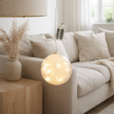 J-Line décoration Boule Plumes - verre - blanc - S - lumières LED en situation