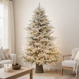 Sapin de Noël J-Line + neige 3000 LED - plastique - blanc en situation