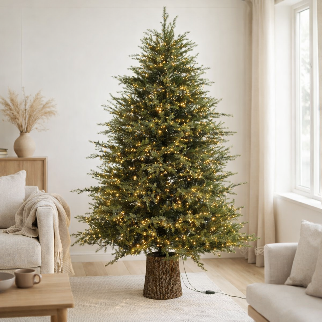 J-Line Sapin de Noël 3000Led Lumières Plastique Vert en situation