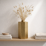 J -line Vase Square - Metal - Gold - Large - 55 cm de haut en situation
