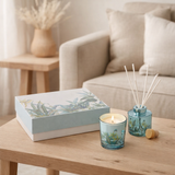 Coffret J-Line bougie parfumée + huile parfumée promenade dans les bois - bleu en situation