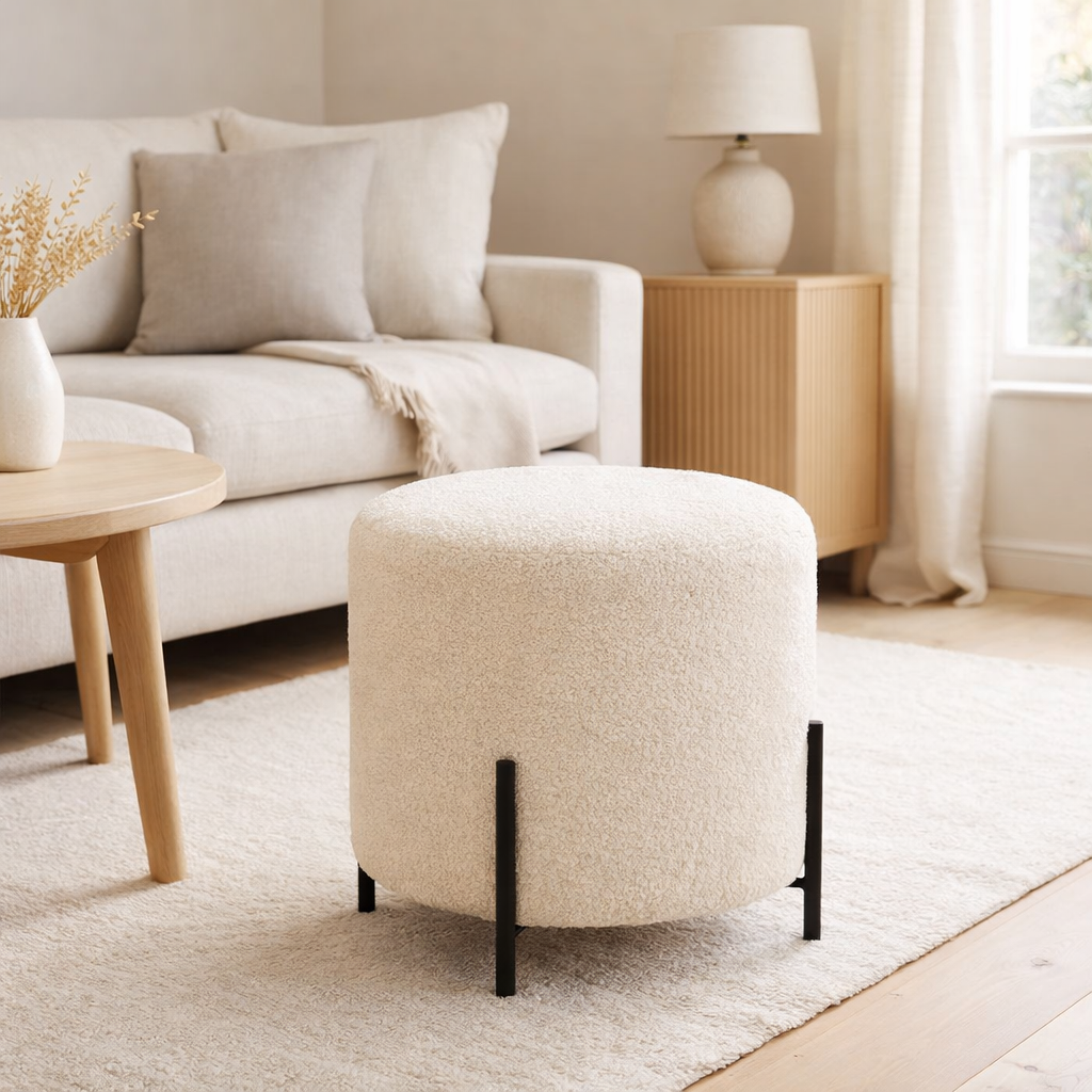 J-Line Tabouret Mouton Tissu/Mousse Blanc en situation