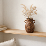 Vase J-Line Amphore Terra - céramique - marron - petit - 30 cm de haut en situation