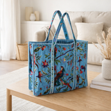 Oiseaux de sac J-line / Velvet de coton floral bleu en situation