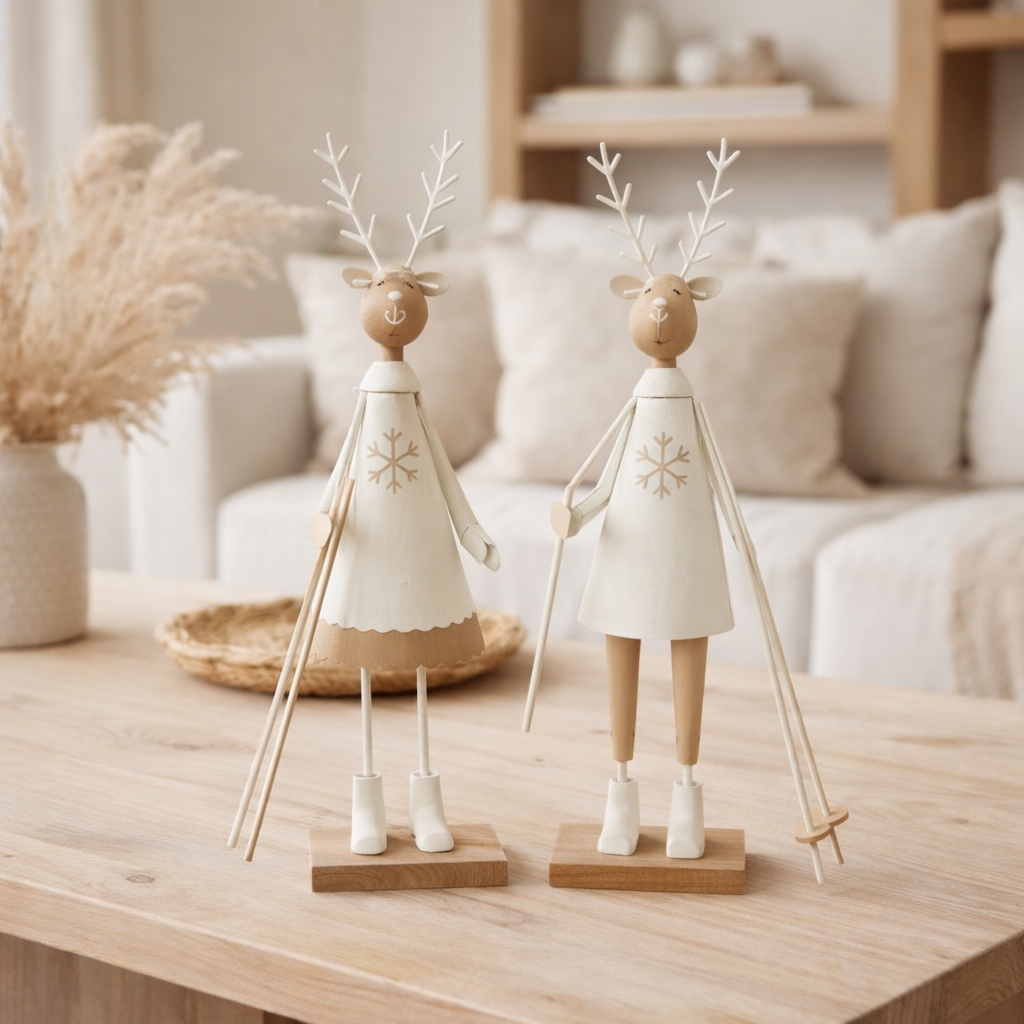 J -Line Figure Rendeer Boy / Girl - Metal / Wood - Blanc / Beige - L en situation